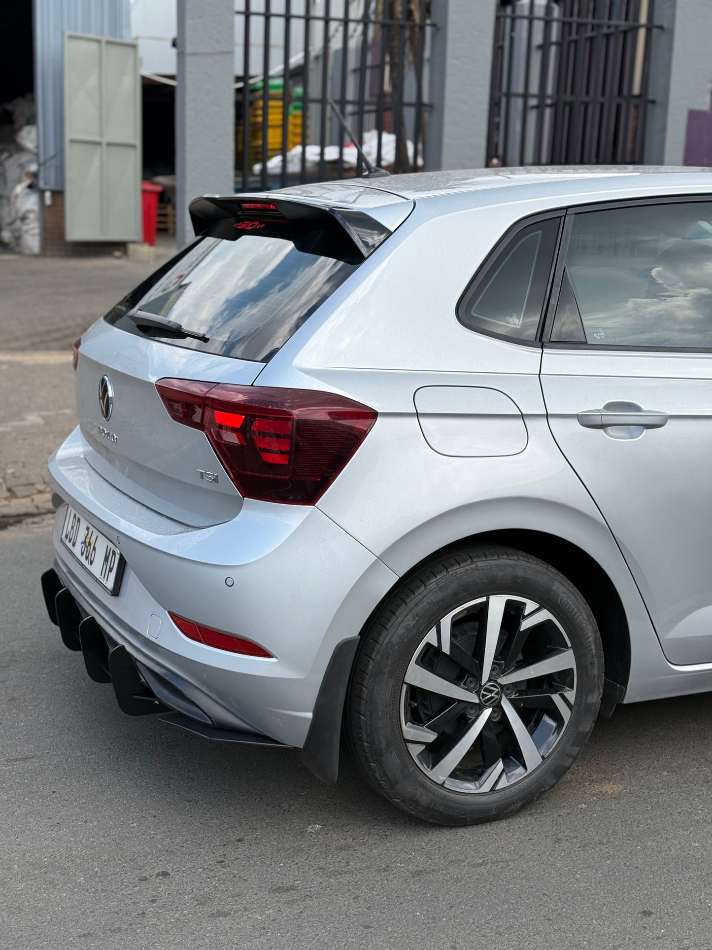 VW Polo Life/ TSi Rear Add-On Diffuser