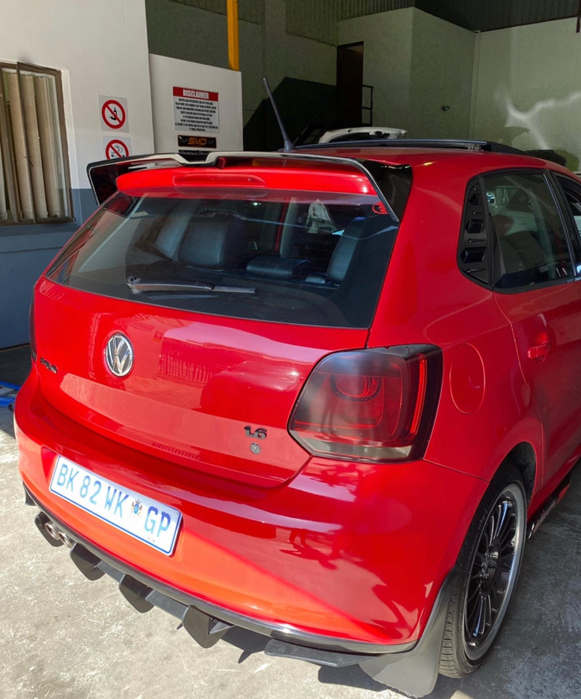 VW Polo 6 TSI Vivo Oettinger Wing SPORTMAX DESIGN SA