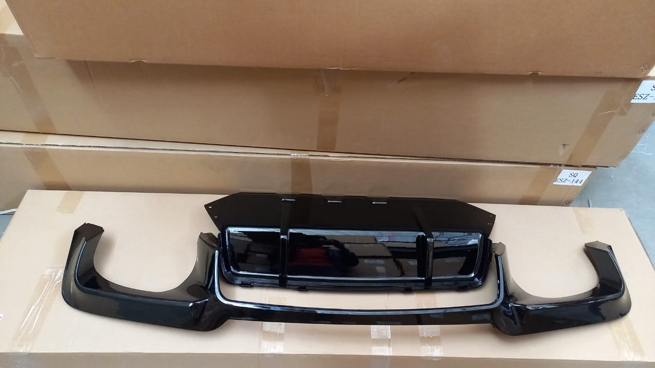 BMW F10 Gloss Black Rear Diffuser – SPORTMAX DESIGN SA